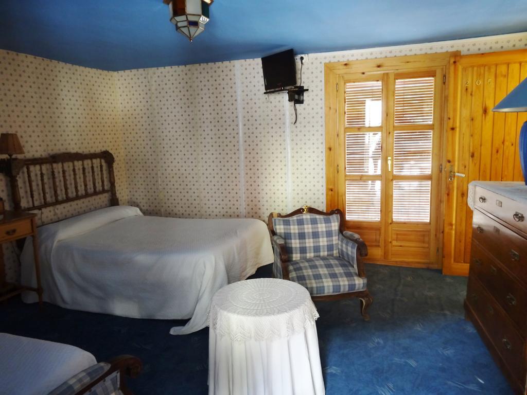 فندق Hostal Casa Laplaza سان خوان دي بلان الغرفة الصورة