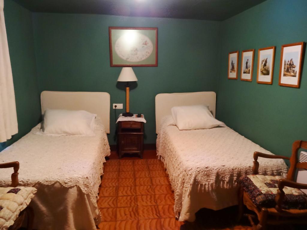 فندق Hostal Casa Laplaza سان خوان دي بلان الغرفة الصورة