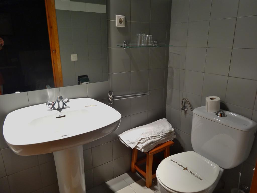 فندق Hostal Casa Laplaza سان خوان دي بلان الغرفة الصورة